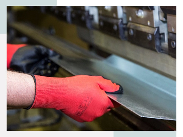 Гибка металла в Белово от 652 руб. - Надёжно и быстро